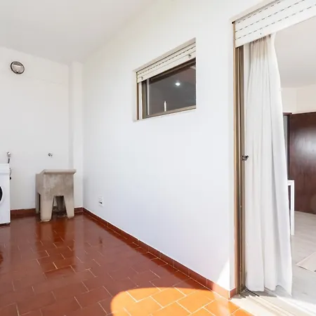Apartamento Cozy 1bdr With Spacious Balcony & Pool, Vilamoura