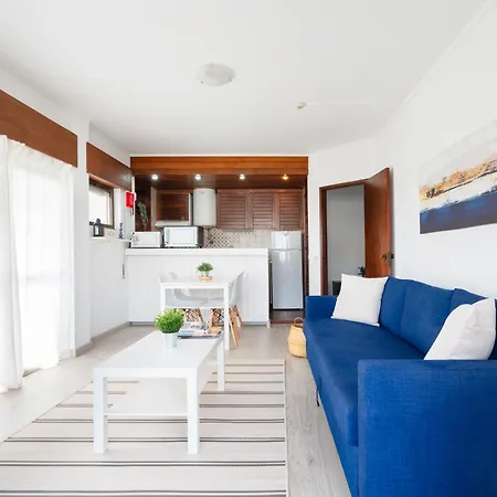 Apartamento Cozy 1bdr With Spacious Balcony & Pool,