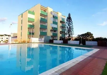 Apartment Cozy 1bdr With Spacious Balcony & Pool,