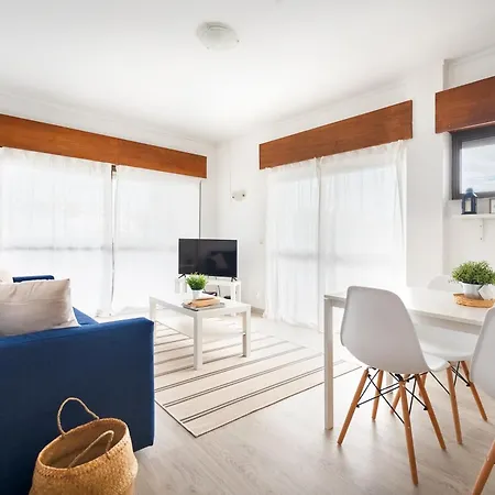 Apartment Cozy 1bdr With Spacious Balcony & Pool,