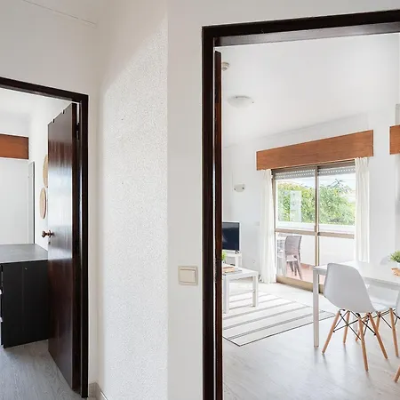 Cozy 1bdr With Spacious Balcony & Pool, * Vilamoura