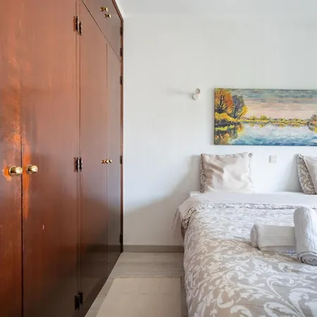 Cozy 1bdr With Spacious Balcony & Pool, * Vilamoura